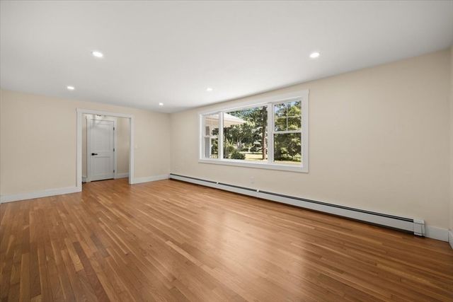 33 Runestone Rd, Yarmouth, MA 02664