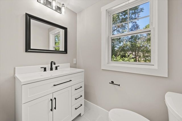 33 Runestone Rd, Yarmouth, MA 02664