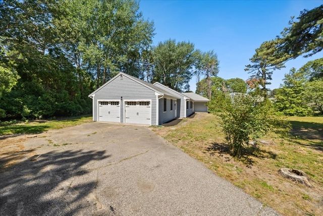 33 Runestone Rd, Yarmouth, MA 02664