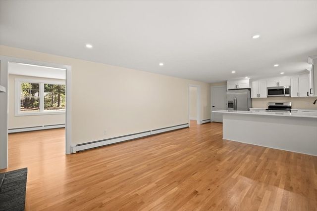 33 Runestone Rd, Yarmouth, MA 02664