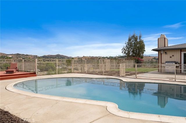 1820 Corona Avenue, Norco, CA 92860