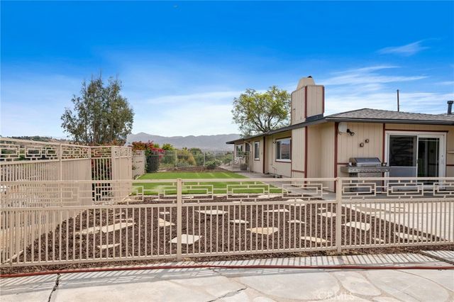 1820 Corona Avenue, Norco, CA 92860