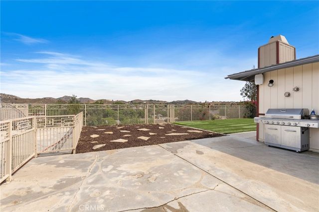 1820 Corona Avenue, Norco, CA 92860