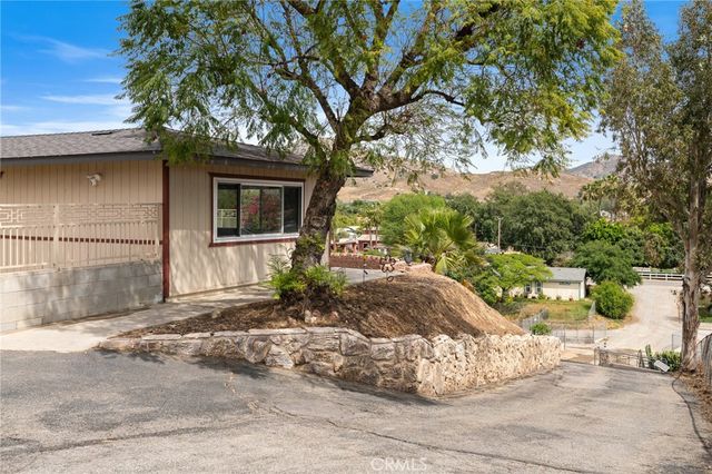 1820 Corona Avenue, Norco, CA 92860