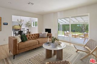 17212 Bullock Street, Encino (los Angeles), CA 91316
