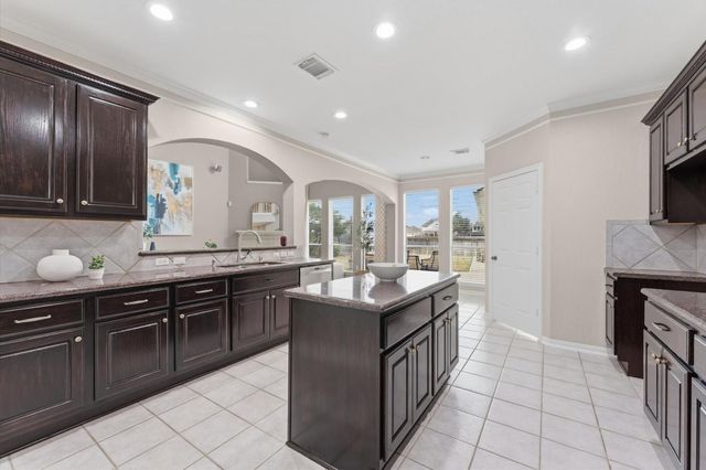 3307 Lawson Drive, Pearland, TX 77584