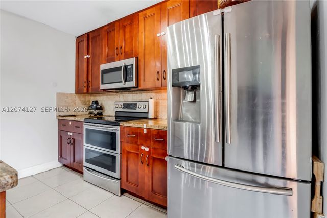 804 SW 119th Way 804, Davie, FL 33325