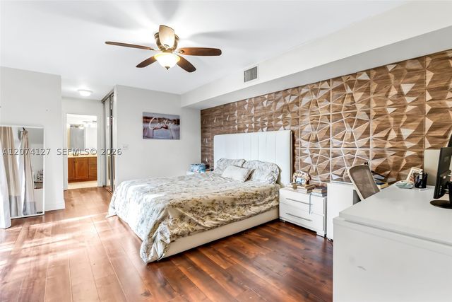 804 SW 119th Way 804, Davie, FL 33325