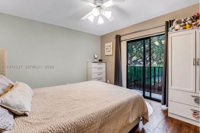 804 SW 119th Way 804, Davie, FL 33325