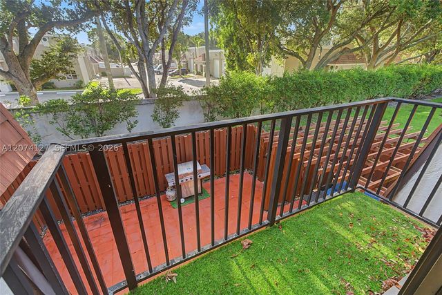 804 SW 119th Way 804, Davie, FL 33325