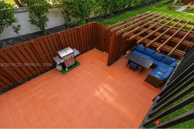 804 SW 119th Way 804, Davie, FL 33325