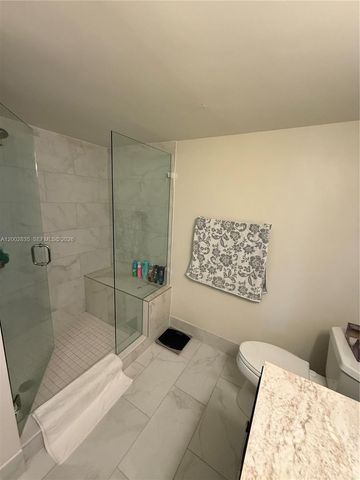 1000 Parkview Dr 407, Hallandale Beach, FL 33009