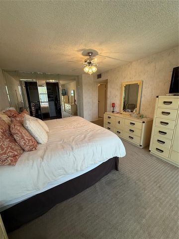 1000 Parkview Dr 407, Hallandale Beach, FL 33009