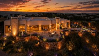 11 Vista Los Alamos, Santa Fe, NM 87506