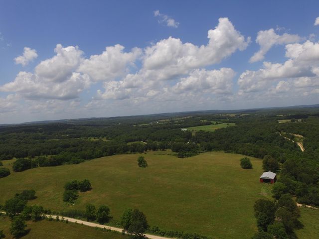 000 County Rd O-532, 27, Ava, MO 65608