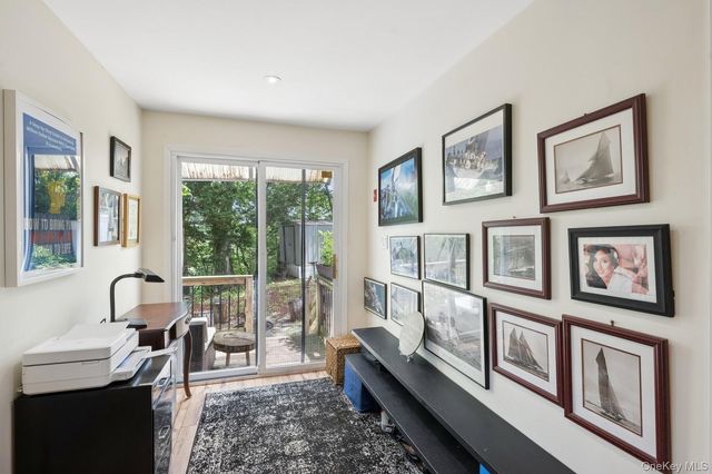 8 Towle Place, Glen Cove, NY 11542