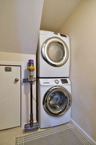 492 Bernice Court, Wheeling, IL 60090