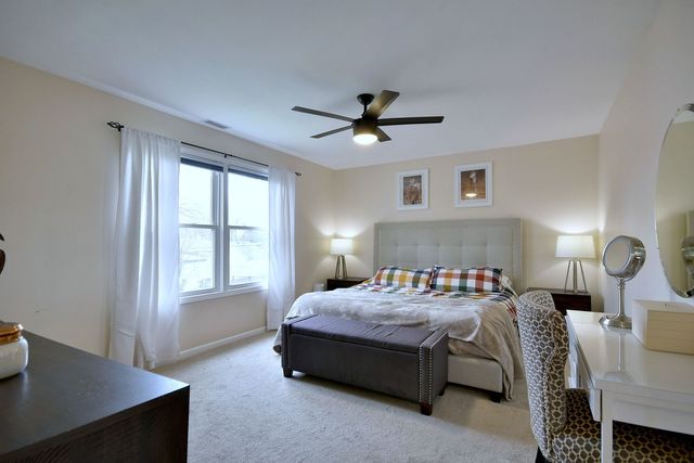 492 Bernice Court, Wheeling, IL 60090