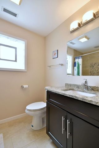 492 Bernice Court, Wheeling, IL 60090