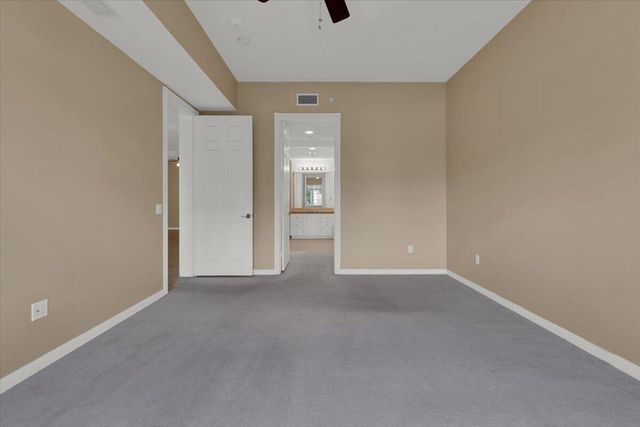 5 HARBOUR ISLE Drive E 103 with Garage, Fort Pierce, FL 34949