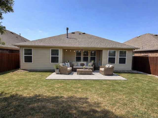 1302 Deerfield Drive, Anna, TX 75409