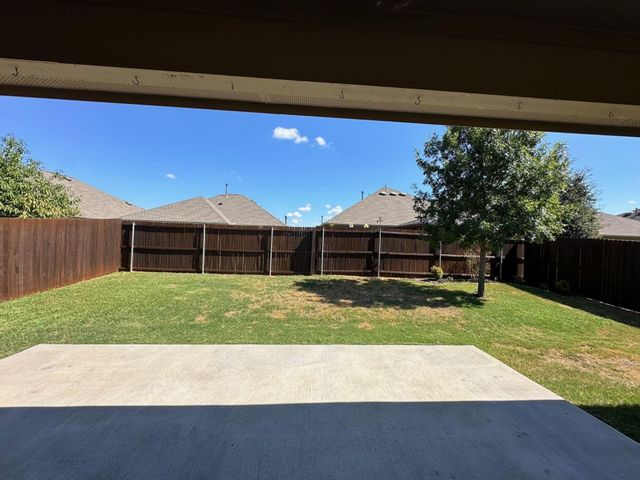 1302 Deerfield Drive, Anna, TX 75409