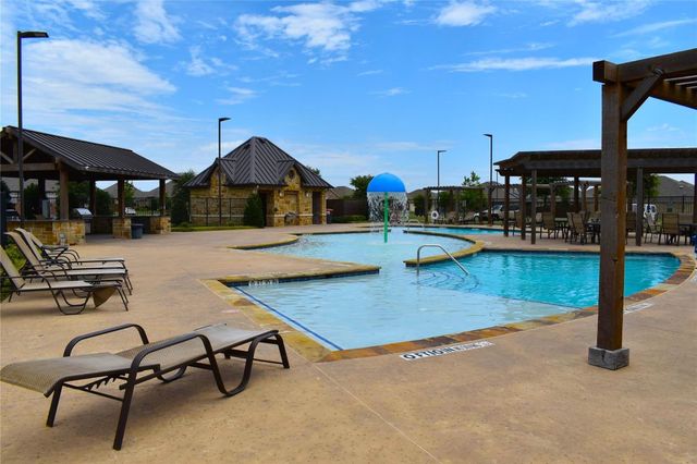 1302 Deerfield Drive, Anna, TX 75409