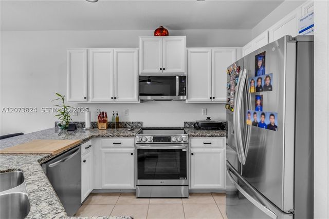11938 SW 253rd Ter, Homestead, FL 33032