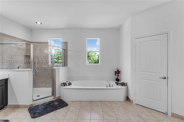 11938 SW 253rd Ter, Homestead, FL 33032