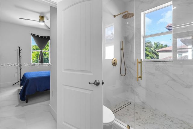 11938 SW 253rd Ter, Homestead, FL 33032