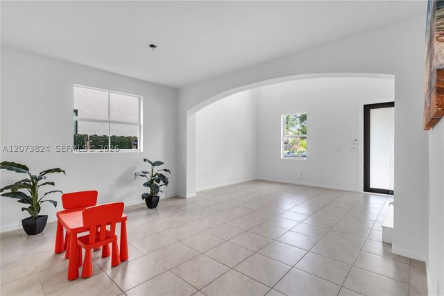 11938 SW 253rd Ter, Homestead, FL 33032