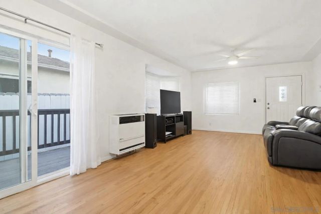 4695 51st St, San Diego, CA 92115