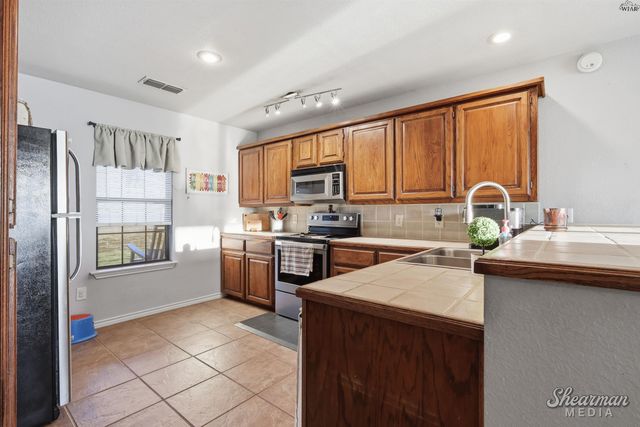 627 POCAHONTAS TRAIL, Wichita Falls, TX 76310