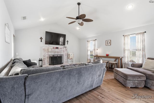 627 POCAHONTAS TRAIL, Wichita Falls, TX 76310