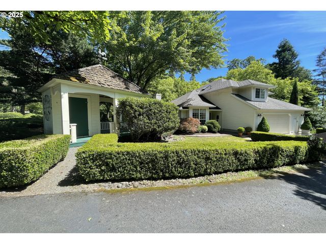 2770 Ne ROBERTS Ln, Newberg, OR 97132