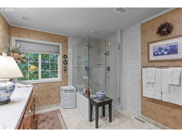 2770 Ne ROBERTS Ln, Newberg, OR 97132