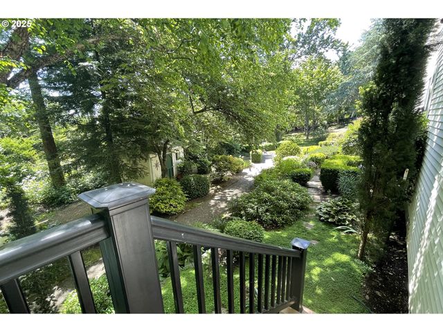 2770 Ne ROBERTS Ln, Newberg, OR 97132