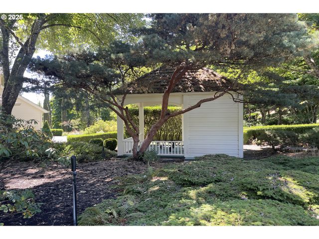 2770 Ne ROBERTS Ln, Newberg, OR 97132