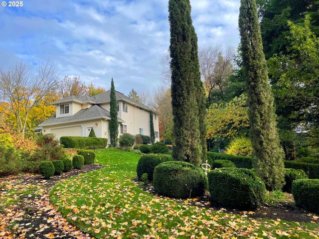 2770 Ne ROBERTS Ln, Newberg, OR 97132