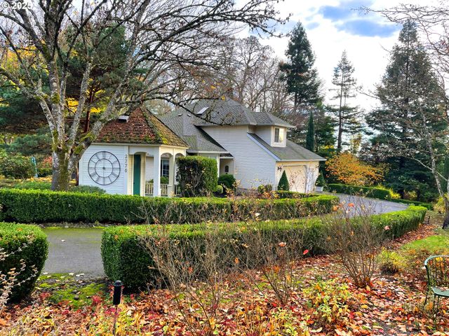 2770 Ne ROBERTS Ln, Newberg, OR 97132