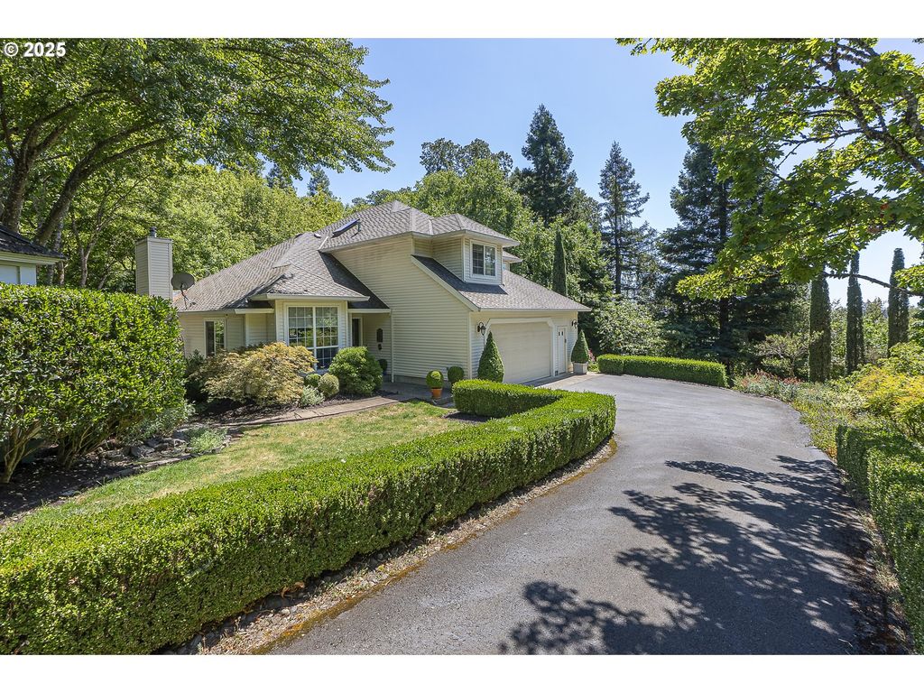 2770 Ne ROBERTS Ln, Newberg, OR 97132