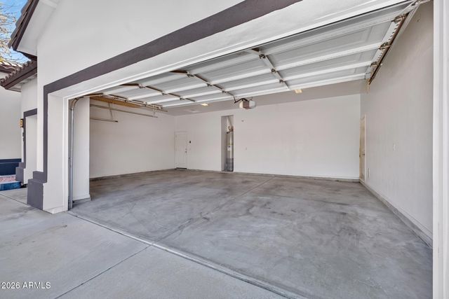 89 E ELGIN Street, Gilbert, AZ 85295