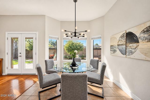 89 E ELGIN Street, Gilbert, AZ 85295