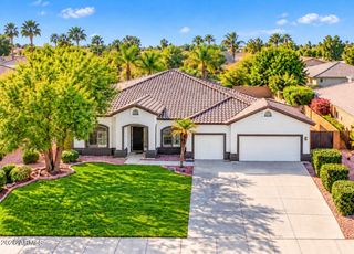 89 E ELGIN Street, Gilbert, AZ 85295