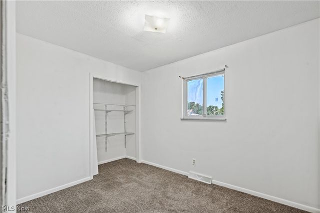 1286 Deforest Road SE, Warren, OH 44484