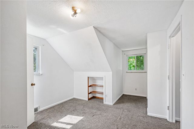 1286 Deforest Road SE, Warren, OH 44484