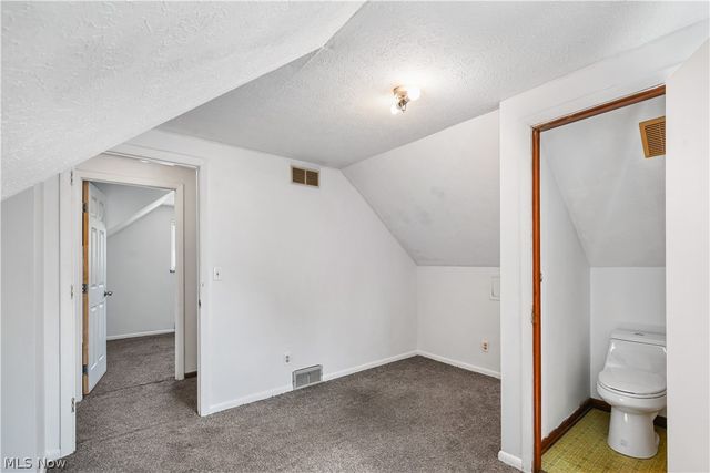 1286 Deforest Road SE, Warren, OH 44484