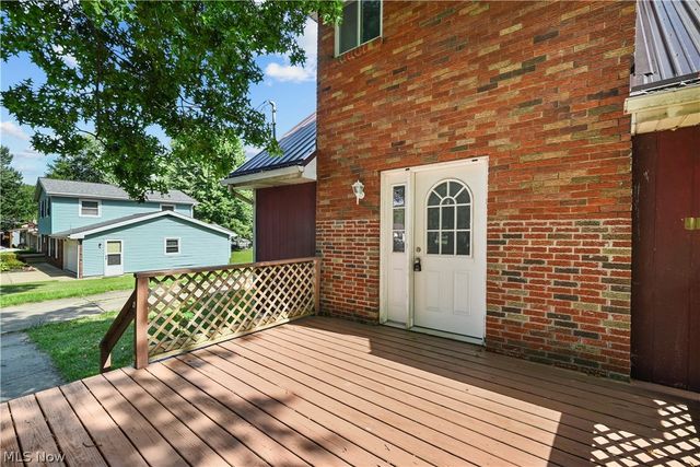 1286 Deforest Road SE, Warren, OH 44484