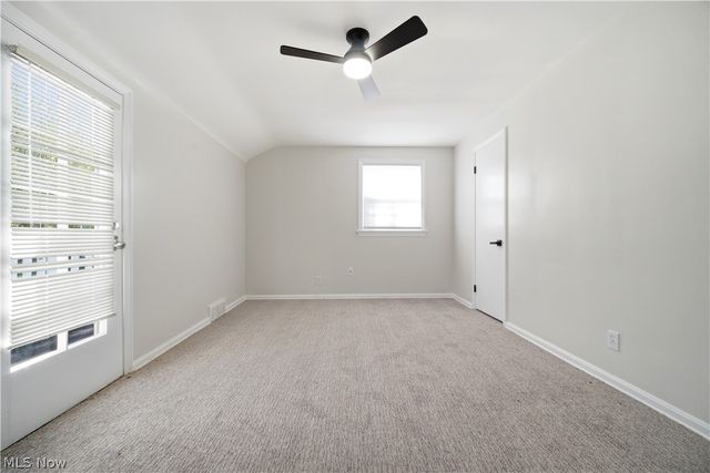 4037 Washington Boulevard, University Heights, OH 44118