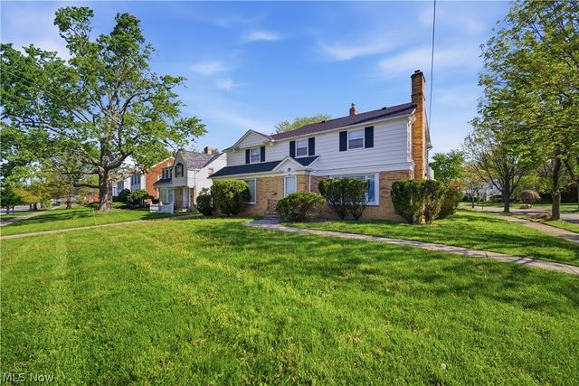 4037 Washington Boulevard, University Heights, OH 44118